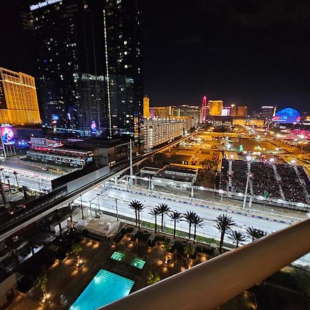 Strip & Sphere View - Separate Living Room - 2 Full Bath - Full Kitchen - Balcony - 900 Sqft - Mgm Signature 라스베이거스 외부 사진