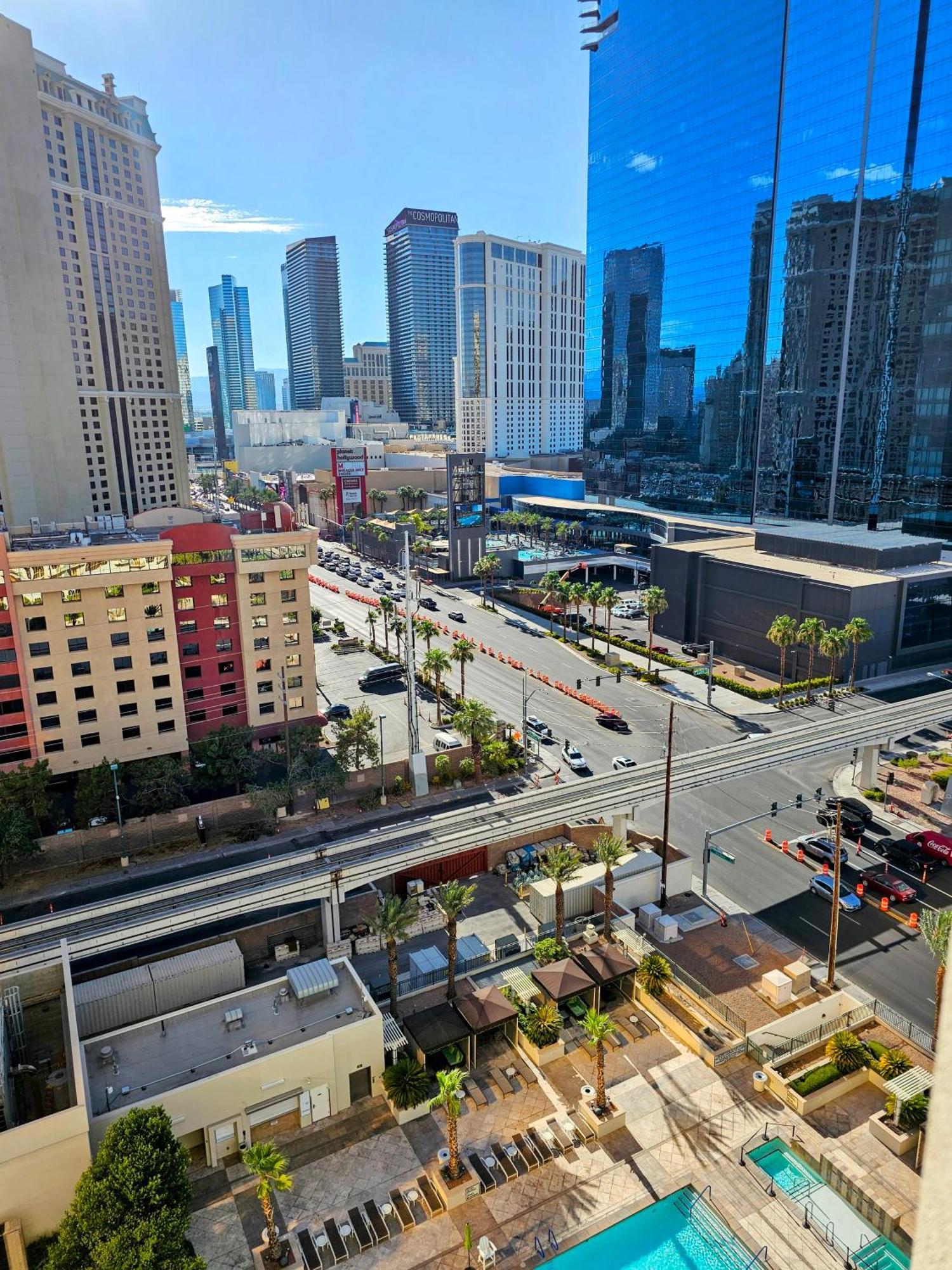 Strip & Sphere View - Separate Living Room - 2 Full Bath - Full Kitchen - Balcony - 900 Sqft - Mgm Signature 라스베이거스 외부 사진